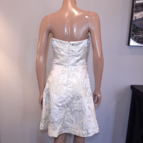 RW&Co Strapless Floral Embroidered Fit Flare Formal Dress Metallic Bridal Prom - Picture 6 of 13